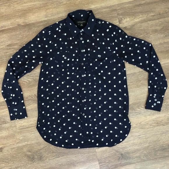 Banana Republic Tops - Banana Republic ~Sheer summery collared button up
